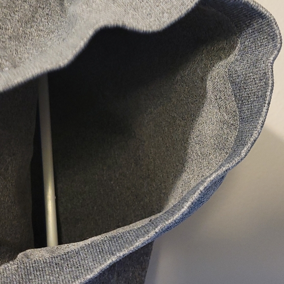 Grey Cropped Runner Top - Picture 3 of 5